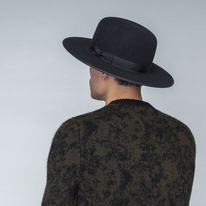 Bailey Western Trusted | Bailey of Hollywood Charm